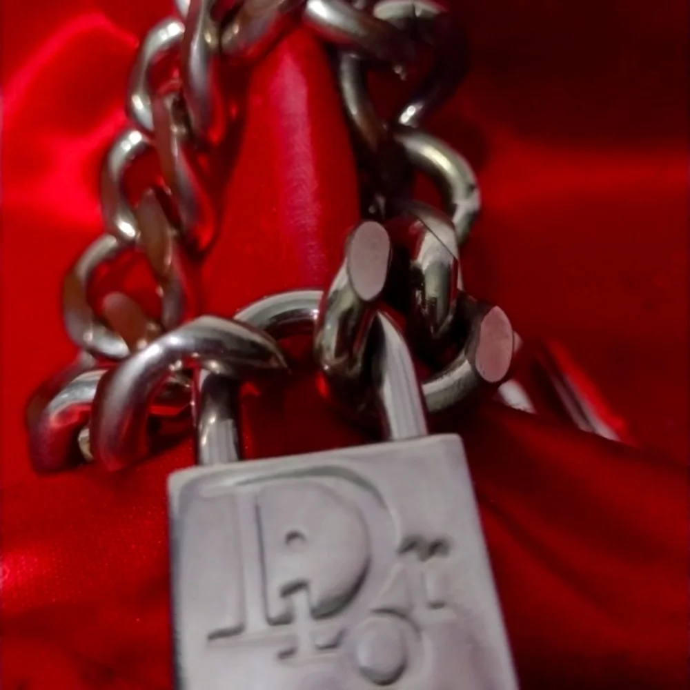 CHRISTIAN DIOR SilverTone Padlock Curb Link Chain Bracelet with 2 Keys 🎁